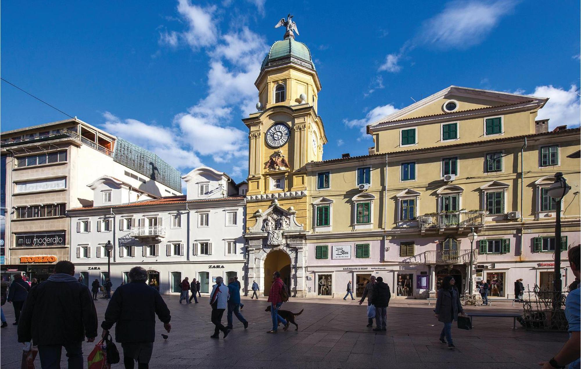 Lovely Apartment In Rijeka With House Sea View ภายนอก รูปภาพ